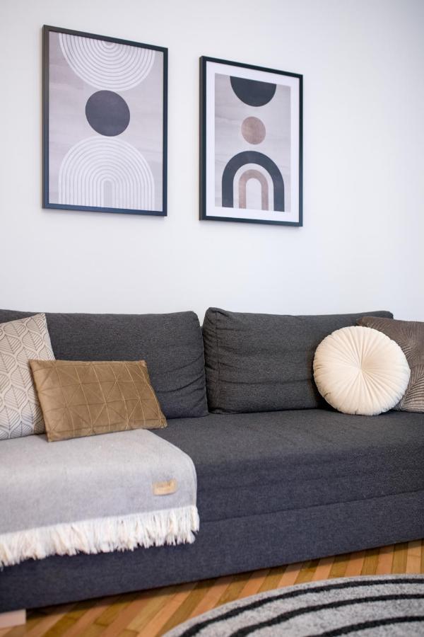 Wawelove Pilsudskiego - 3 Bedroom Apt. With Balcony And Free Parking! Cracovia Esterno foto