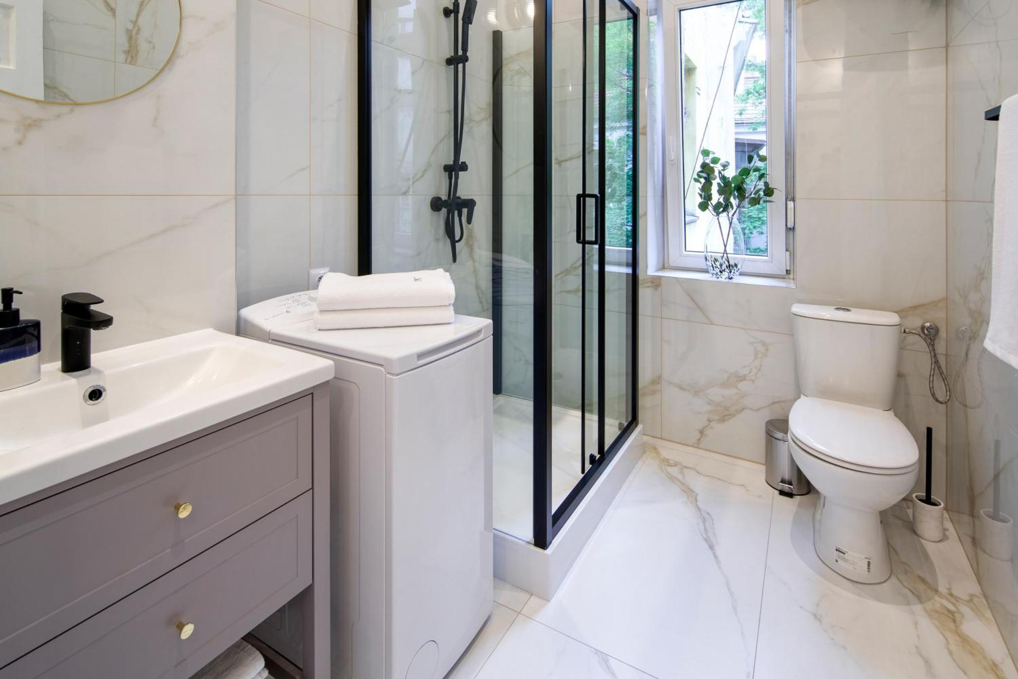 Wawelove Pilsudskiego - 3 Bedroom Apt. With Balcony And Free Parking! Cracovia Esterno foto