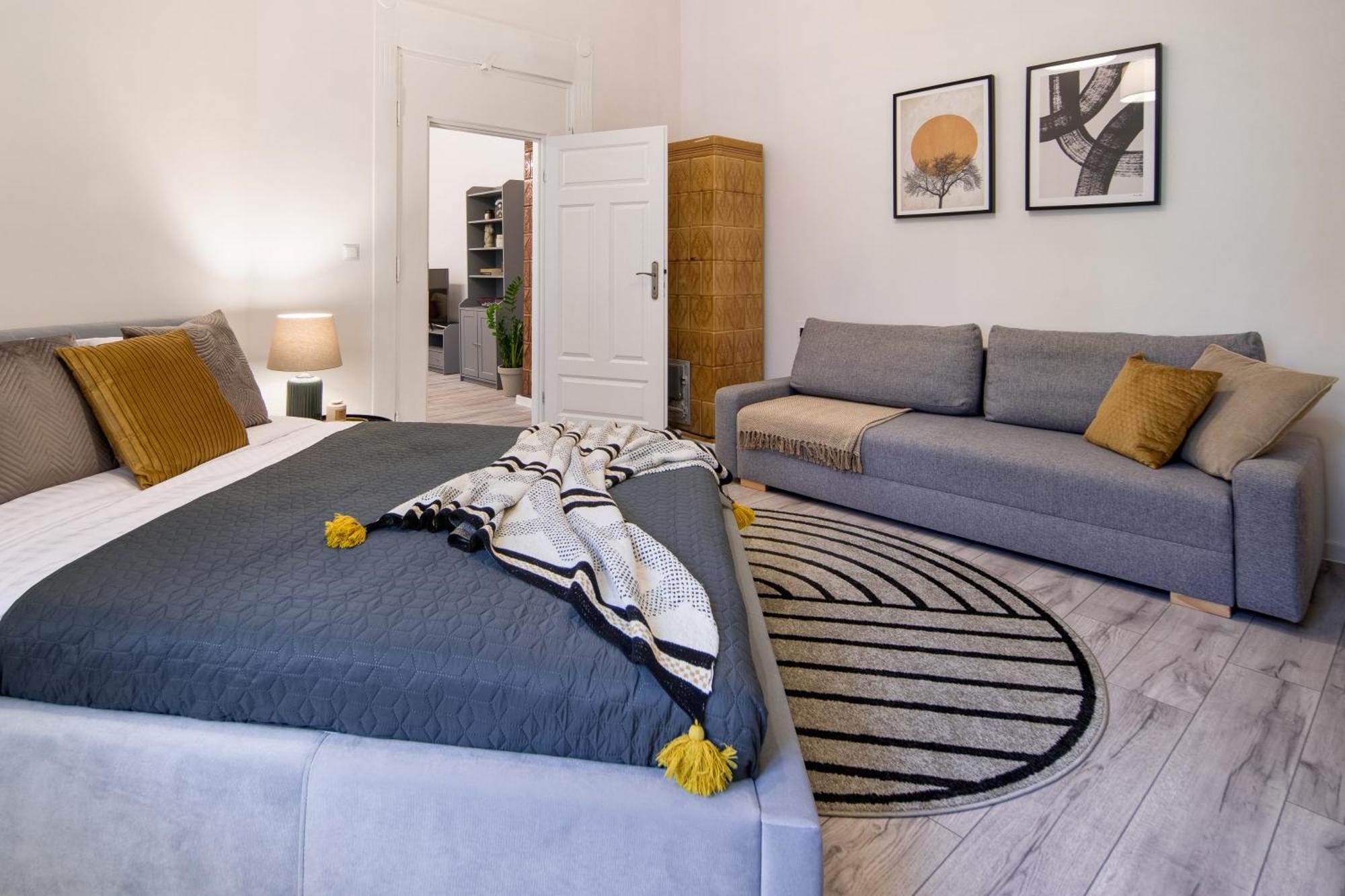 Wawelove Pilsudskiego - 3 Bedroom Apt. With Balcony And Free Parking! Cracovia Esterno foto